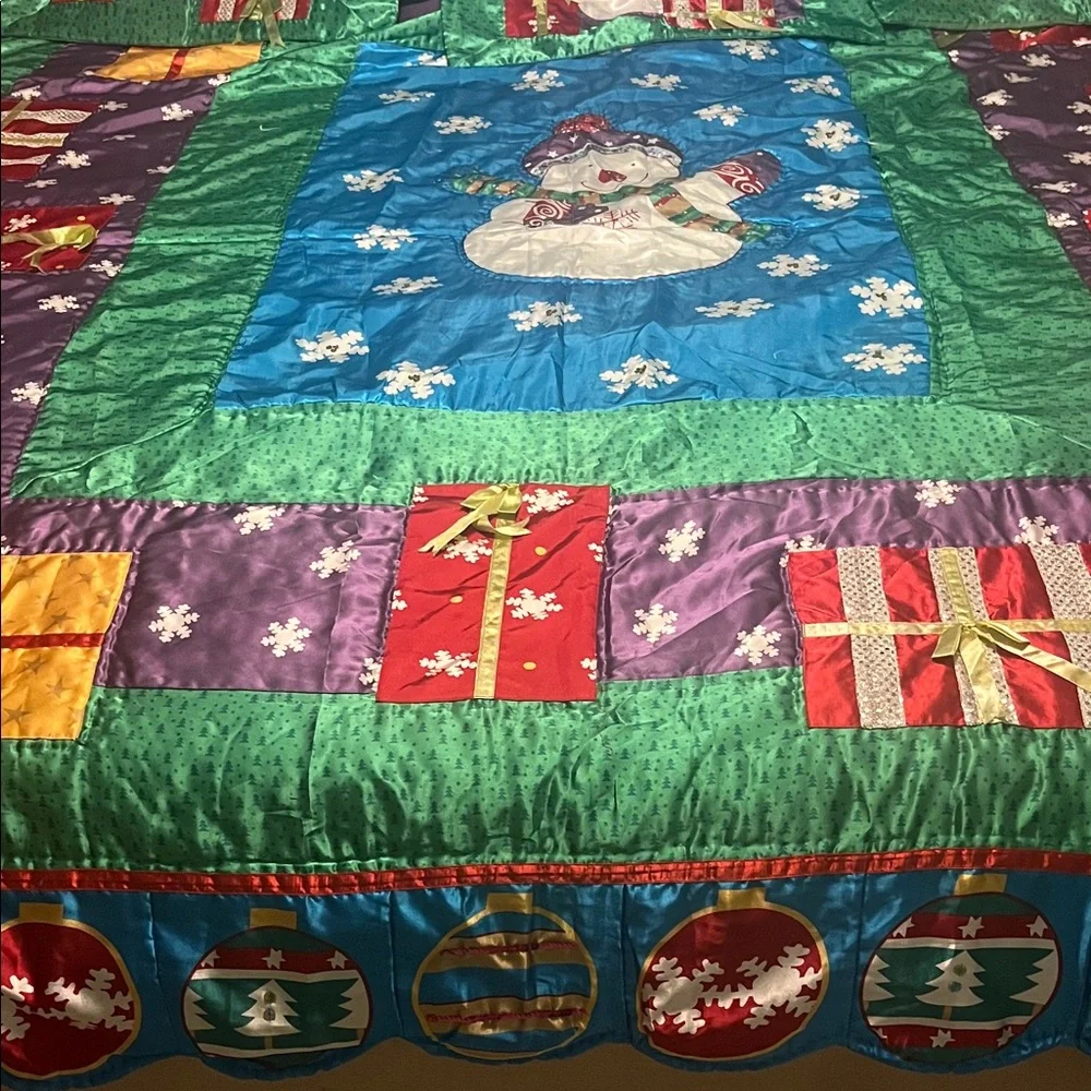 Festive Snowman Holiday Quilt